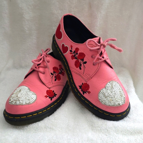 Dr. Martens Oxfords Pink Lace-Up Design Sequin Roses 1461 Women's Size 8.5 - Picture 16 of 16